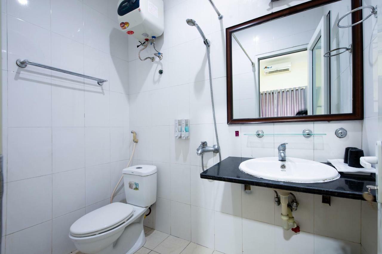 Oyo 376 A Dong Hotel Hanoi Dış mekan fotoğraf